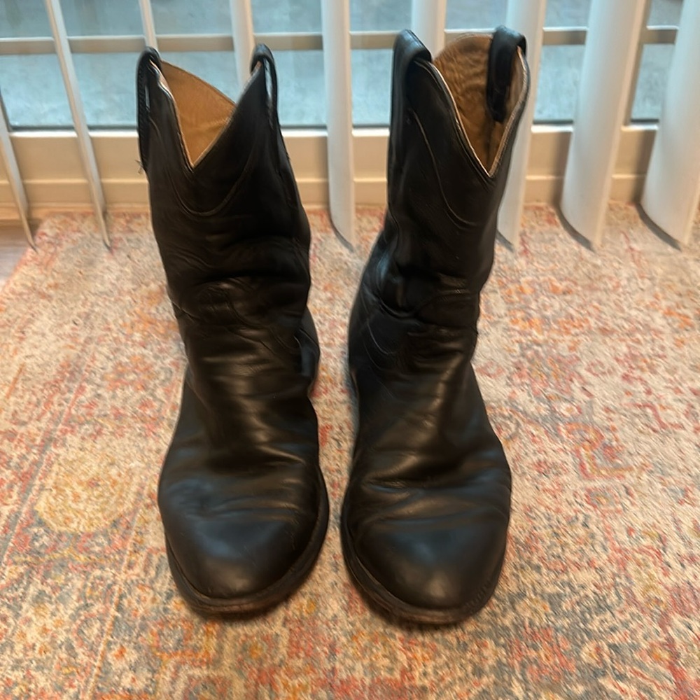 Tecovas Earl Black 11 D